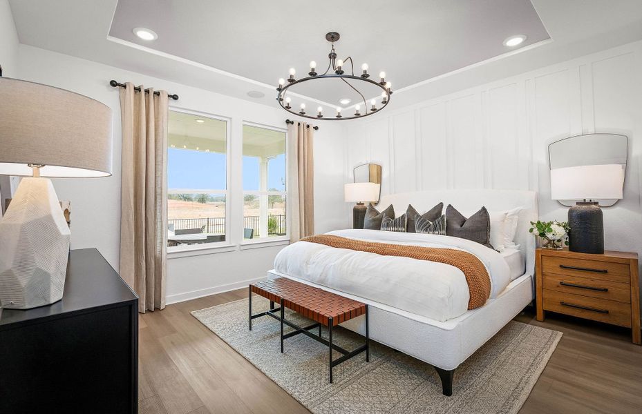 Representative furnished interior of a home built from the Compass by Del Webb in Del Webb Sugar Land at Ryehill, Rosenberg (Image 9).