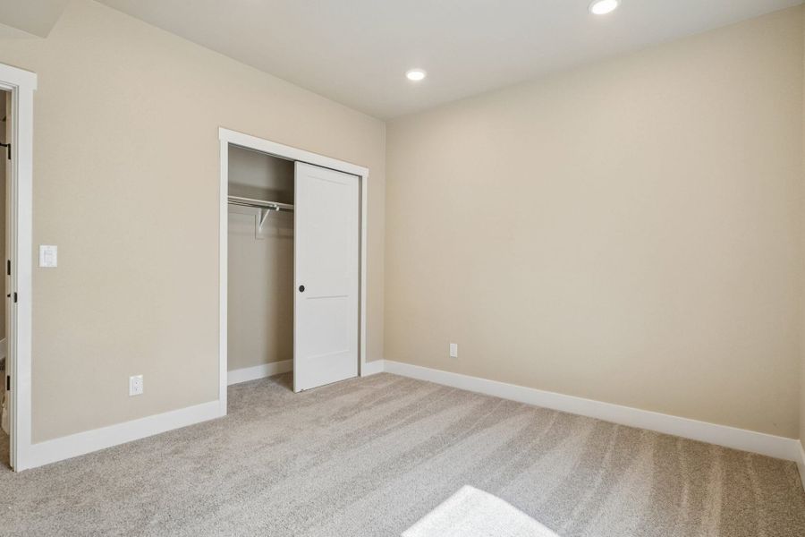 Spacious, unfurnished interior of a new home in The Glen, Colorado Springs (Image 50). Spacious, unfurnished interior of a new home in The Glen, Colorado Springs (Image 50).