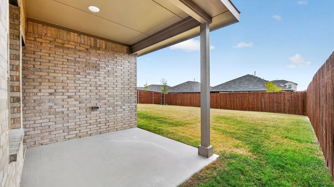 Exterior details and patio area of a home in Legado, Cleburne (Image 3). Exterior details and patio area of a home in Legado, Cleburne (Image 3).