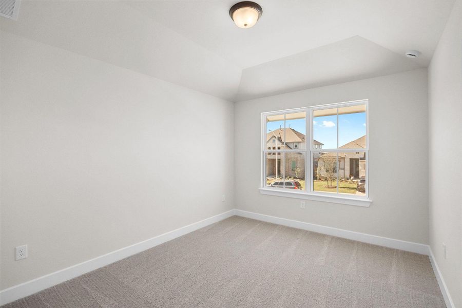 Spacious, unfurnished interior of a new home in Nolina, Georgetown (Image 23).