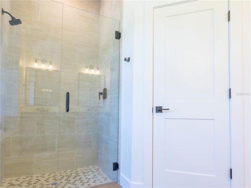 Close-up of interior finishes inside a home in , Port Charlotte (Image 6).