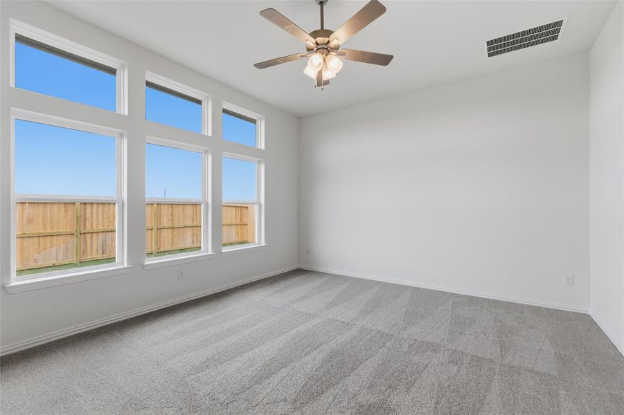 Spacious, unfurnished interior of a new home in Westland Ranch, League City (Image 22).