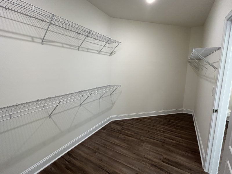 Spacious, unfurnished interior of a new home in Miller's Reserve, Winston-Salem (Image 37).