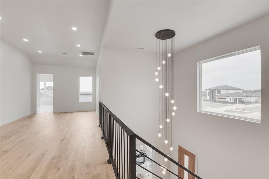 Spacious, unfurnished interior of a new home in , Red Oak (Image 31).