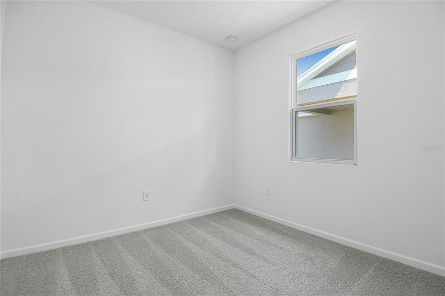 Spacious, unfurnished interior of a new home in Seasons at Scenic Terrace, Lake Hamilton (Image 11).