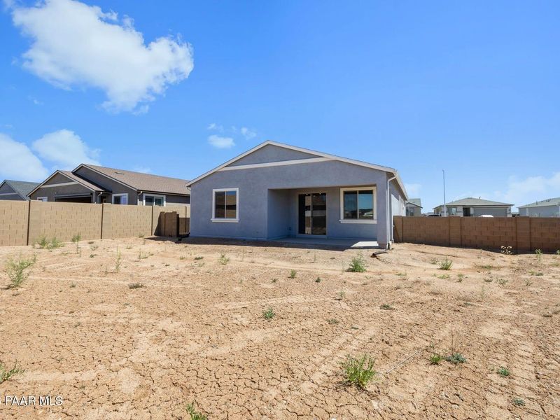 Exterior details and patio area of a home in North Ridge at Pronghorn Ranch, Prescott Valley (Image 17).
