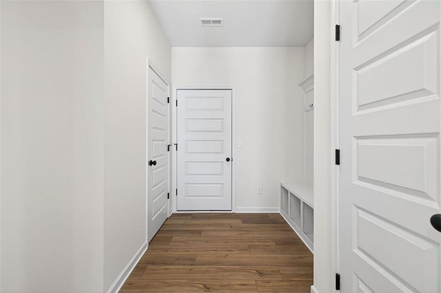 Spacious, unfurnished interior of a new home in Jones Ridge, Dallas (Image 23).