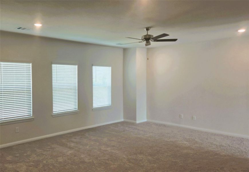 Lots of room for creating a comfortable family room Lots of room for creating a comfortable family room