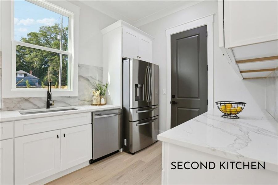 Furnished interior view inside a new home in , Lawrenceville (Image 14).