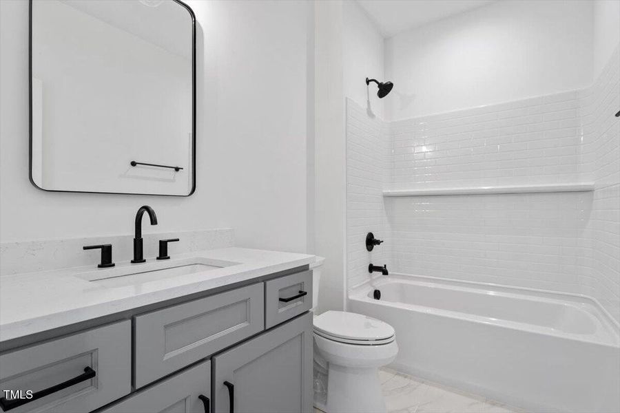 32-810 Berwyn Ave [2399192]_32