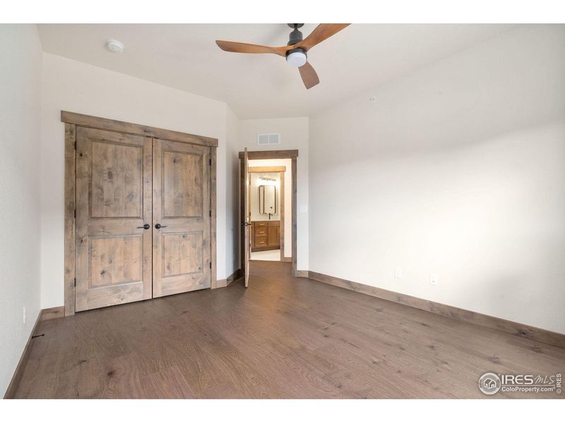 Spacious, unfurnished interior of a new home in , Estes Park (Image 23).