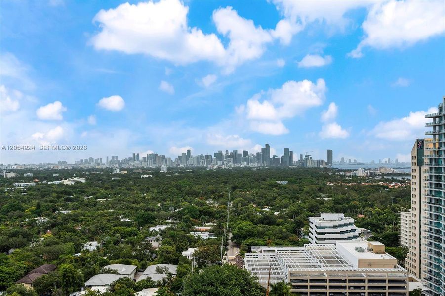 Condo located in Miami, FL showcasing its design and architecture (Image 25). Condo located in Miami, FL showcasing its design and architecture (Image 25).