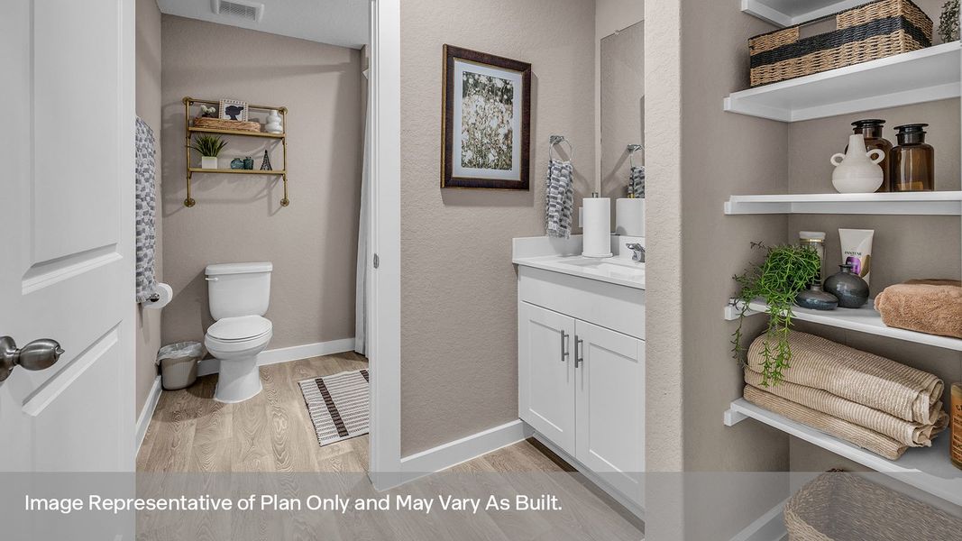 Furnished interior view inside a new home in Sonoma Oaks, Fredericksburg (Image 10).
