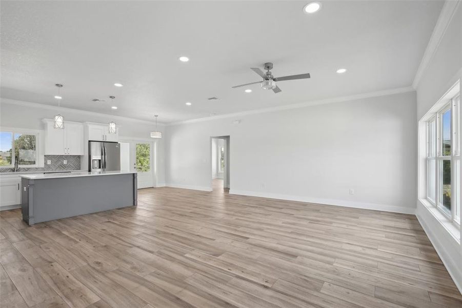 Furnished interior view inside a new home in , Sun City Center (Image 13).