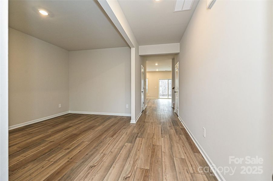 Spacious, unfurnished interior of a new home in Sutter's Mill, Troutman (Image 9).