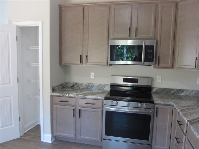 Furnished interior view inside a new home in , Dallas (Image 13).