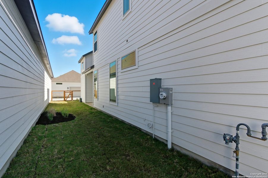 Exterior details and patio area of a home in The Crossvine – Garden Homes, Schertz (Image 22).