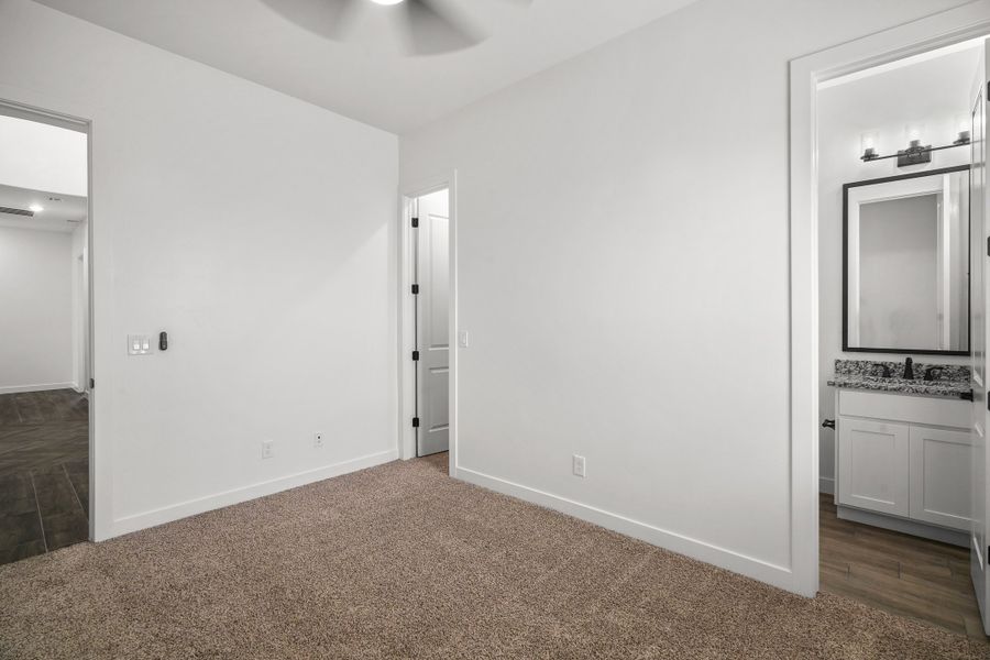Representative unfurnished interior of a home built from the Scottsdale by LEH. Homes in Painted Sky, El Paso (Image 69). Representative unfurnished interior of a home built from the Scottsdale by LEH. Homes in Painted Sky, El Paso (Image 69).