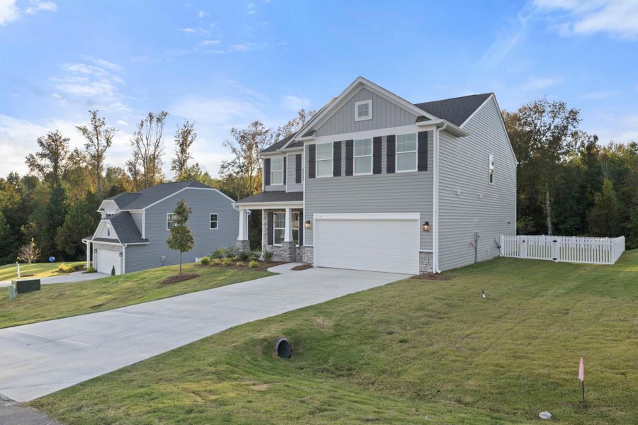 Image 39 of a home in Cottages at Piper Village.