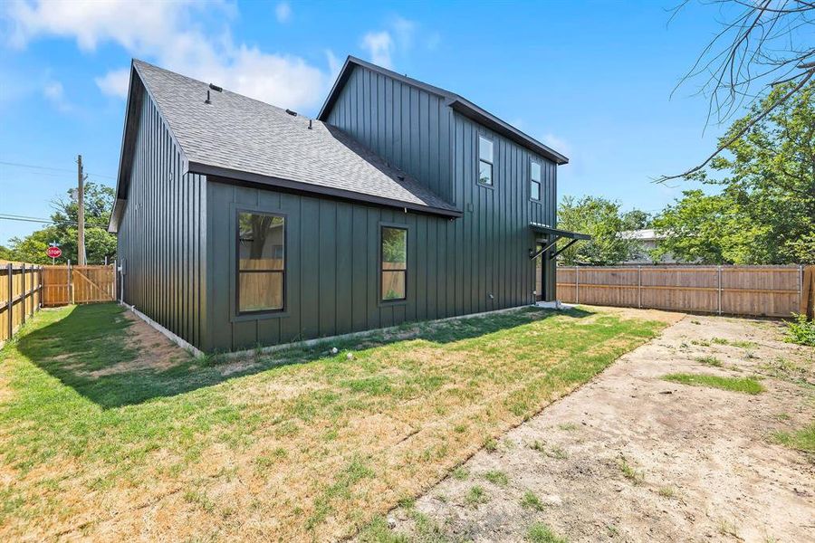 Front exterior of a new home in , Sansom Park, TX, highlighting curb appeal (Image 19).