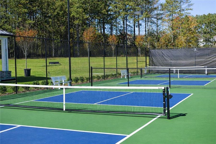 Community amenities in Soleil Belmont Park, Canton (Image 31).