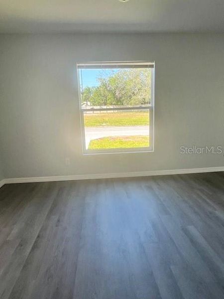 Spacious, unfurnished interior of a new home in , Mulberry (Image 7).