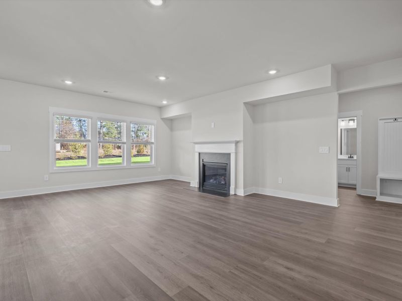 Spacious, unfurnished interior of a new home in Cedar Shoals - Signature Collection, Piedmont (Image 12).