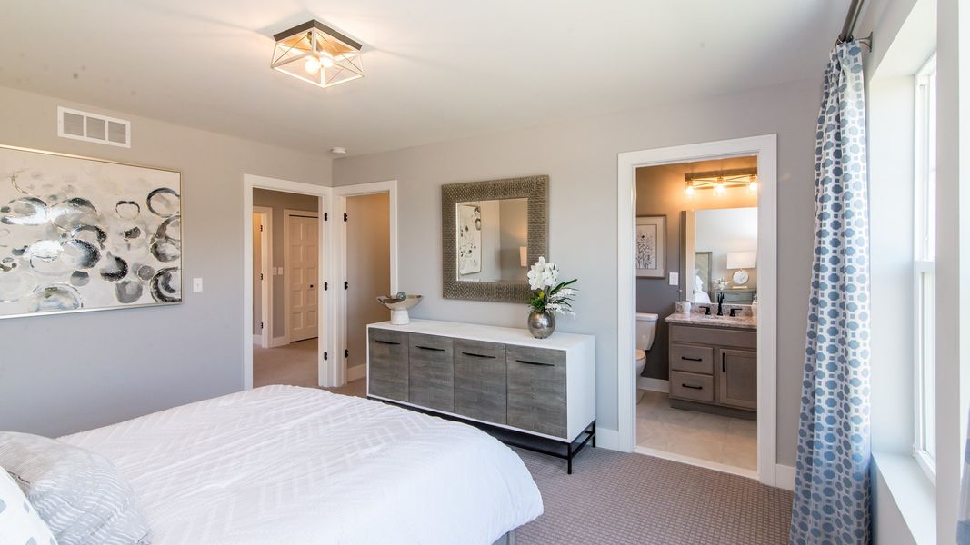 Representative furnished interior of a home built from the The Chesterfield by Norfolk Homes in Valleys, Jackson (Image 51).