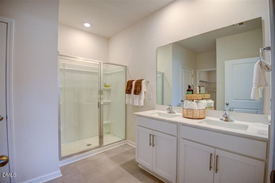 33-1007_Saddlebrook-29