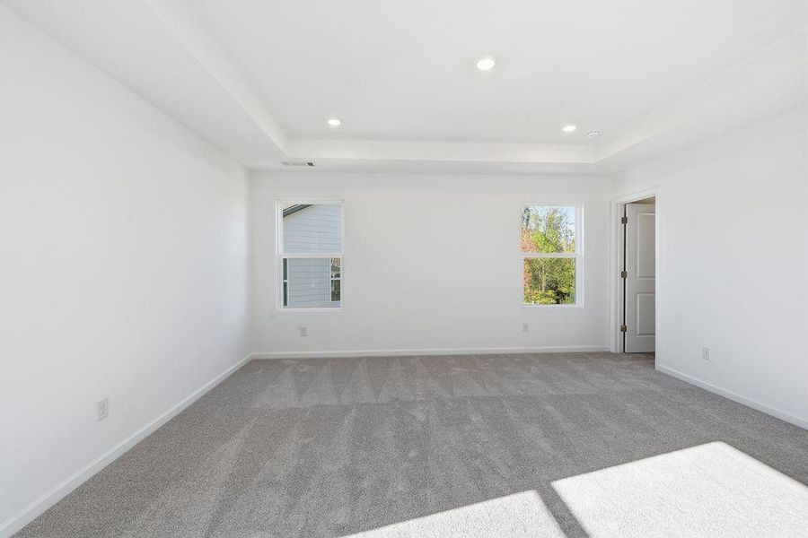 Spacious, unfurnished interior of a new home in Falls Creek, Flowery Branch (Image 19).
