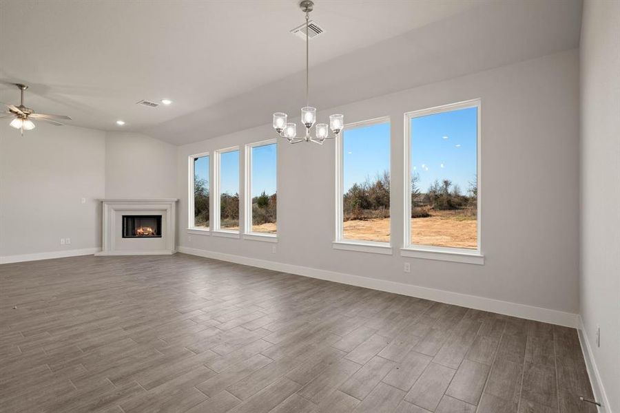 Spacious, unfurnished interior of a new home in Saddleback Estates, Boyd (Image 19). Spacious, unfurnished interior of a new home in Saddleback Estates, Boyd (Image 19).