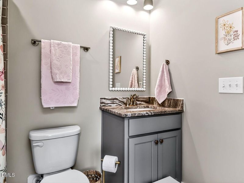 037-1280x960-bathroom 037-1280x960-bathroom