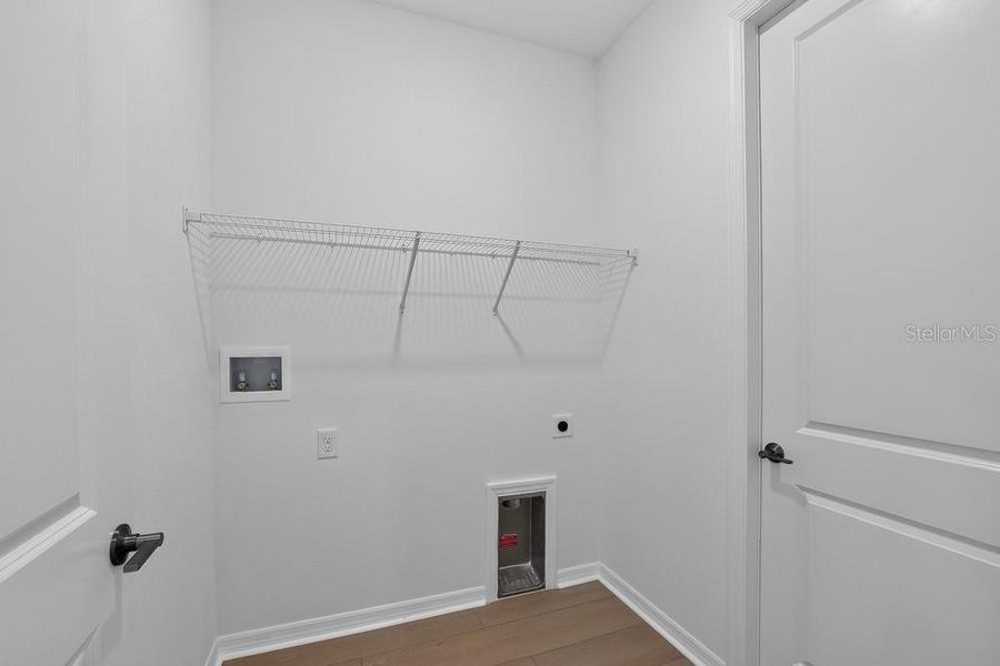 Spacious, unfurnished interior of a new home in Timber Ridge, Plant City (Image 25). Spacious, unfurnished interior of a new home in Timber Ridge, Plant City (Image 25).
