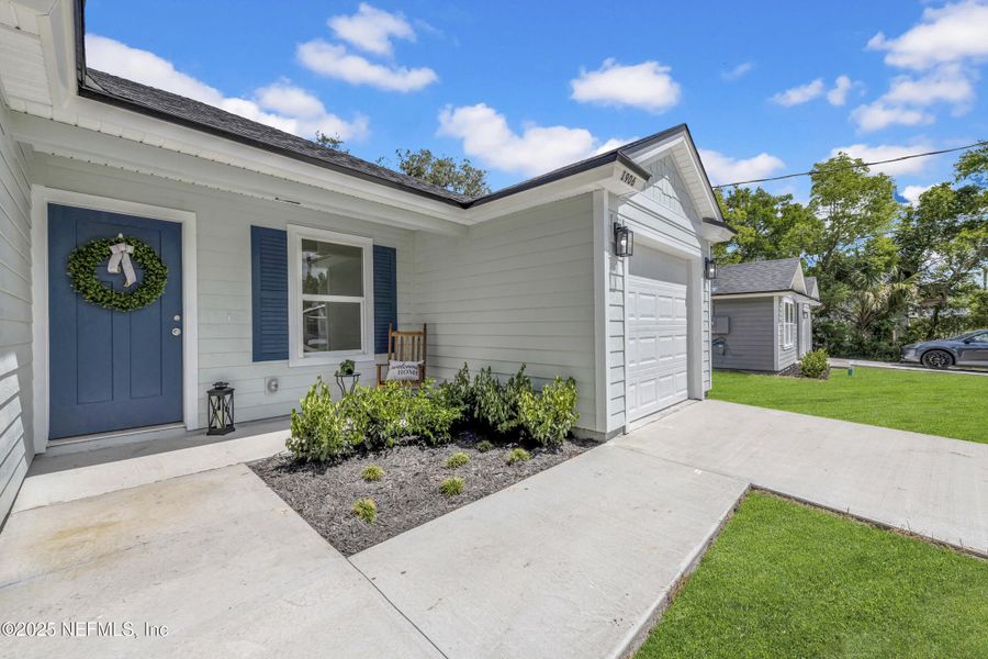 Front exterior of a new home in , Palatka, FL, highlighting curb appeal (Image 20). Front exterior of a new home in , Palatka, FL, highlighting curb appeal (Image 20).
