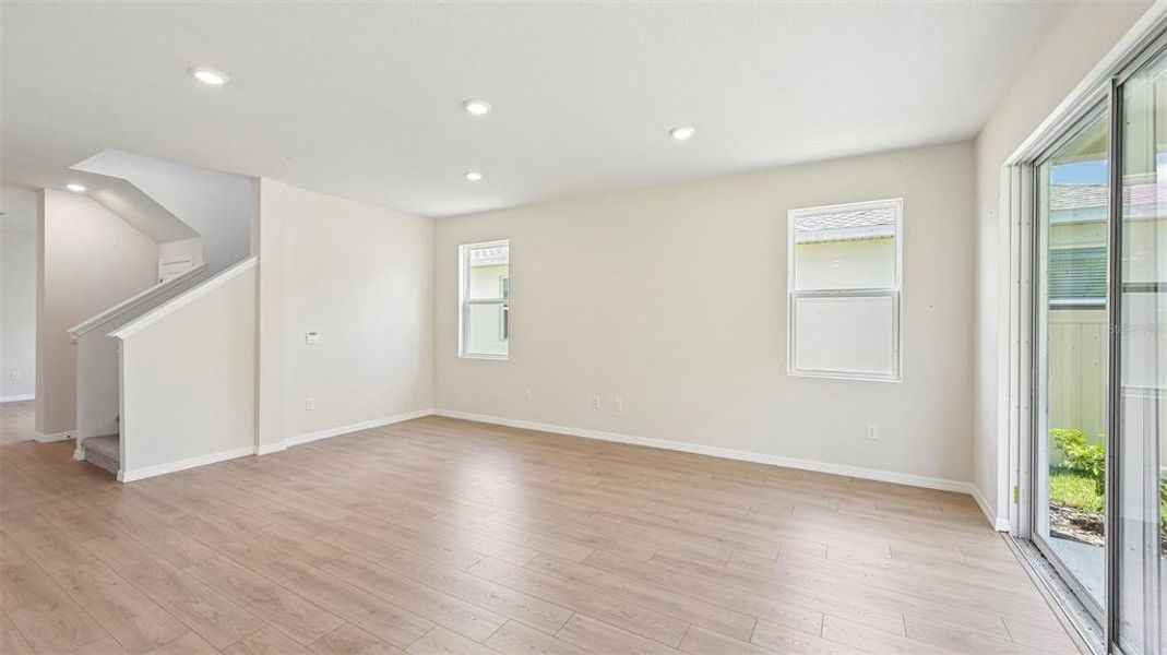 Spacious, unfurnished interior of a new home in Oakfield Trails, Parrish (Image 23). Spacious, unfurnished interior of a new home in Oakfield Trails, Parrish (Image 23).