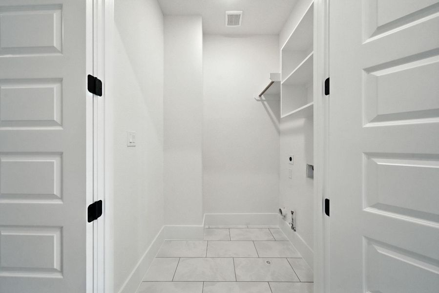 Image 33 of a home in . Image 33 of a home in .