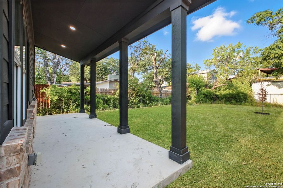 Image 69 of a home in .