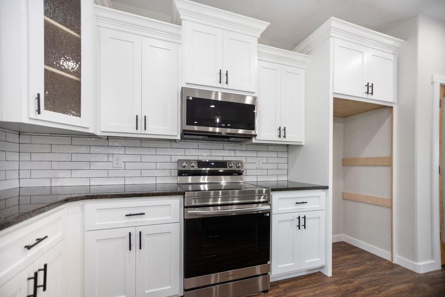 Image 35 of a home in .