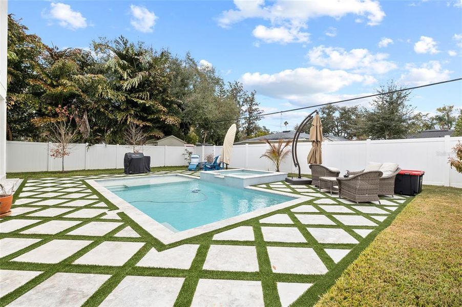 Community amenities in , Tampa (Image 46).