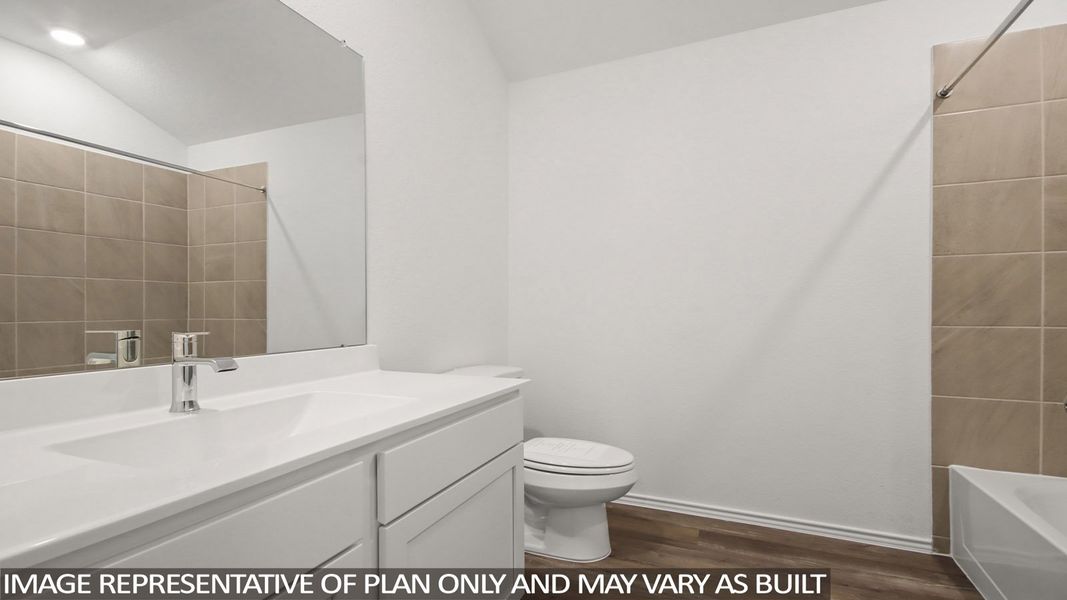 Furnished interior view inside a new home in Medina, Dayton (Image 8).