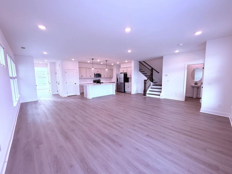 Spacious, unfurnished interior of a new home in Promenade at Clari Park, Murfreesboro (Image 15).