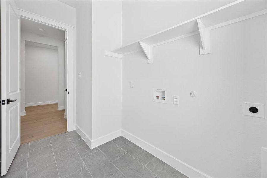 Spacious, unfurnished interior of a new home in Lincoln Pointe, Van Alstyne (Image 24). Spacious, unfurnished interior of a new home in Lincoln Pointe, Van Alstyne (Image 24).