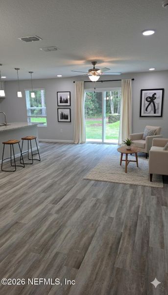 Image 5 of a home in .