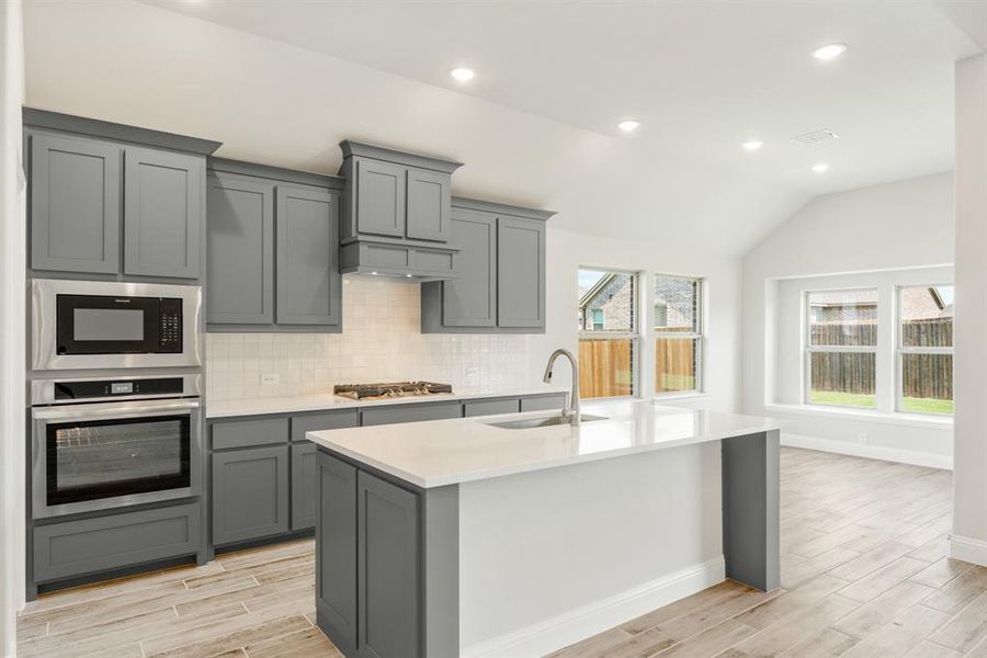 Furnished interior view inside a new home in Sable Creek, Sanger (Image 11). Furnished interior view inside a new home in Sable Creek, Sanger (Image 11).