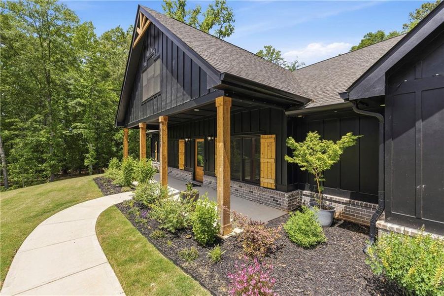 Exterior details and patio area of a home in , Buckhead (Image 23).