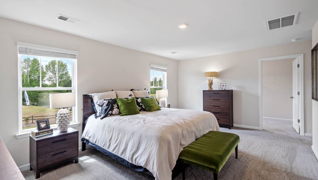 Representative furnished interior of a home built from the ROBIE by D.R. Horton in Seneca Falls, Seneca (Image 27).