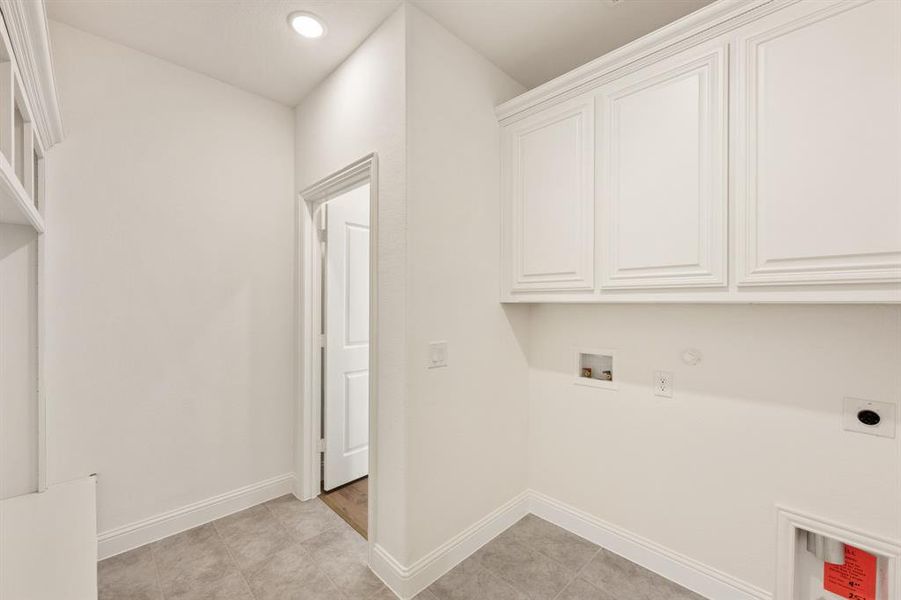 Spacious, unfurnished interior of a new home in Hampton Park, Glenn Heights (Image 30). Spacious, unfurnished interior of a new home in Hampton Park, Glenn Heights (Image 30).