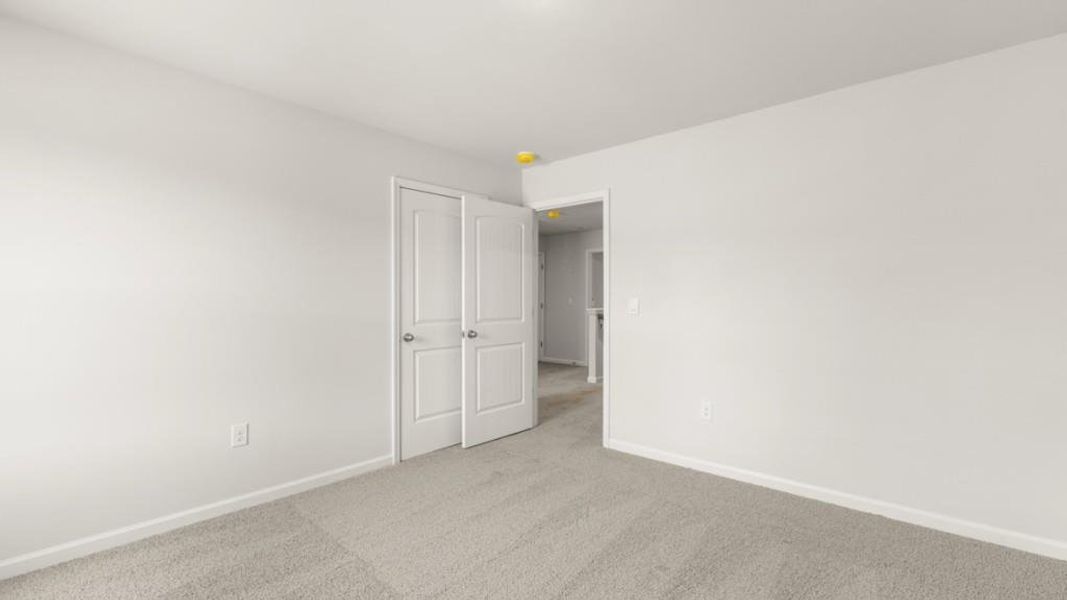 Spacious, unfurnished interior of a new home in Village at Pine Valley, Gainesville (Image 11). Spacious, unfurnished interior of a new home in Village at Pine Valley, Gainesville (Image 11).
