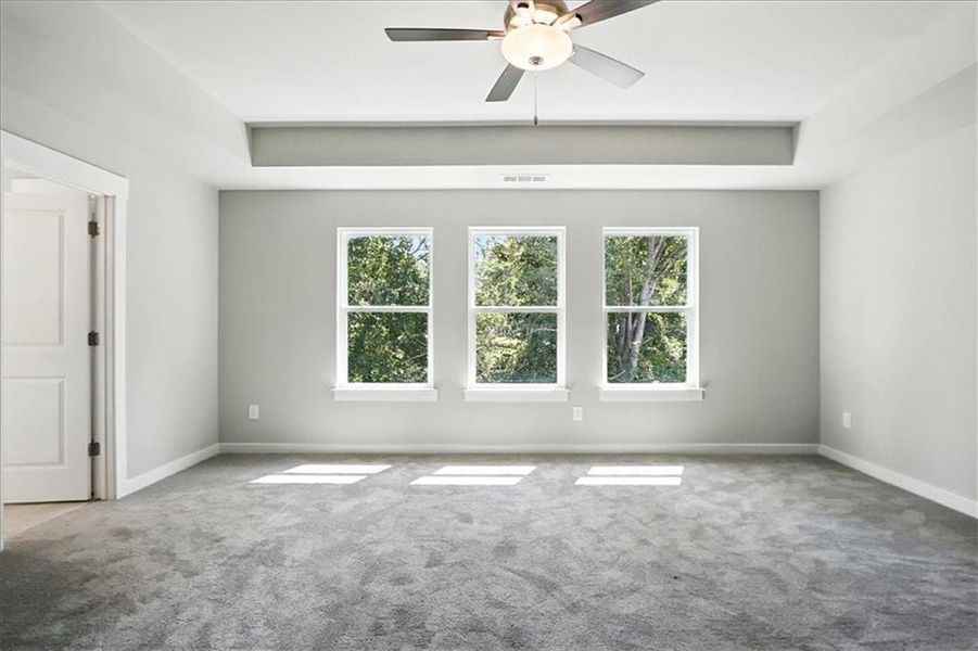 Spacious, unfurnished interior of a new home in Traditions of Braselton, Jefferson (Image 41).