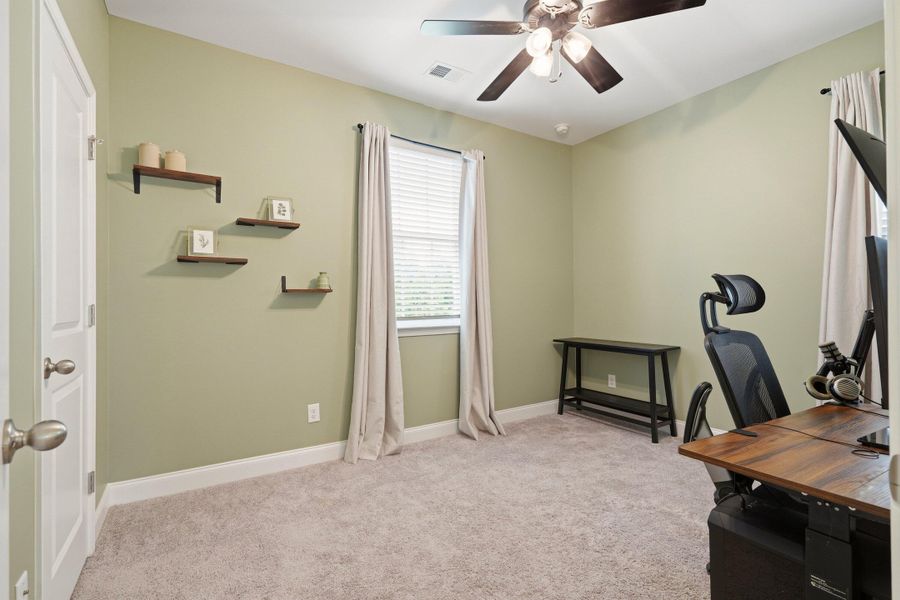 Furnished interior view inside a new home in , Wando (Image 25). Furnished interior view inside a new home in , Wando (Image 25).
